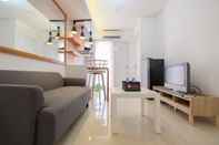 Lobi Nice and Compact 2BR Bassura City Apartment near Jatinegara By Travelio