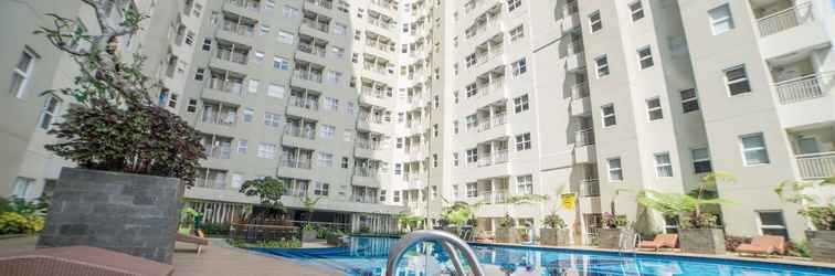 Lobby Spacious 2BR Apartment at Parahyangan Residence near Parahyangan University By Travelio