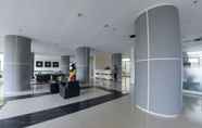 Lobi 4 The Suites Metro by Inti Property