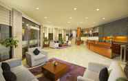 ล็อบบี้ 4 Horison Ultima Suite & Residence Rasuna