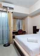 BEDROOM Comfy Cozy Studio Room Grand Dhika Apartment By Travelio