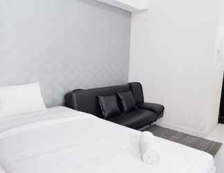 ห้องนอน 2 Comfy and Simple Studio Casa De Parco Apartment By Travelio