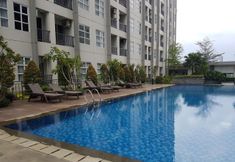 Swimming Pool 2 Simply Comfy Studio Saveria Apartment near ICE BSD By Travelio