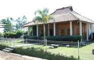 Bangunan 3 Villa Kayu Ciwidey