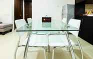 พื้นที่สาธารณะ 3  Modern Furnished 2BR Kemang Village Apartment By Travelio