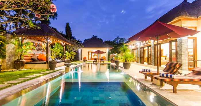 Lobby Villa Bugis Drupadi Seminyak