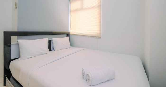 Bilik Tidur Cozy Living and Fully Funished 2BR Kalibata City Apartment By Travelio
