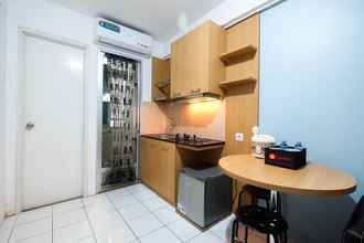 Common Space 4 Minimalist and Homey 2BR Apartment at Kalibata City By Travelio