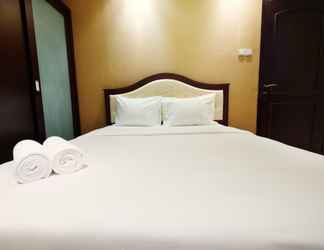 Kamar Tidur 2 Relax Bellagio Apartment 2BR near Kuningan City By Travelio