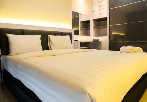 침실 Brand New 1BR Brooklyn Apartment near BINUS Alam Sutera By Travelio