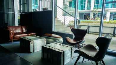 Lobby 4 Brand New 1BR Brooklyn Apartment near BINUS Alam Sutera By Travelio