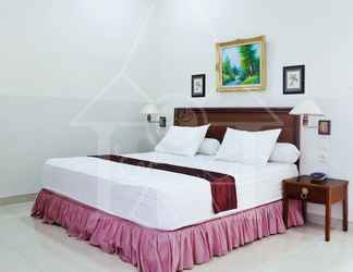 Bedroom 2 Wisma Halim Villas & Conference