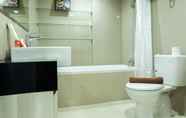 Toilet Kamar 5 Highest Value Studio Room Azalea Suites Apartment By Travelio