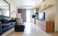 Ruang untuk Umum 3 Spacious and Nice 2BR Bellezza Apartment By Travelio