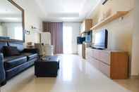 Ruang untuk Umum Spacious and Nice 2BR Bellezza Apartment By Travelio