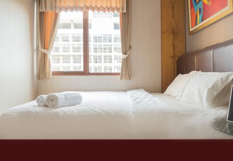 Phòng ngủ Elegant and Modern 2BR Apartment at Grand Setiabudi By Travelio