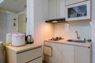 Ruang untuk Umum 4 Elegant and Deluxe 2BR Apartment at Ayodhya Residence By Travelio