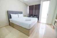 Kamar Tidur Comfort Studio Menteng Park Apartment By Travelio