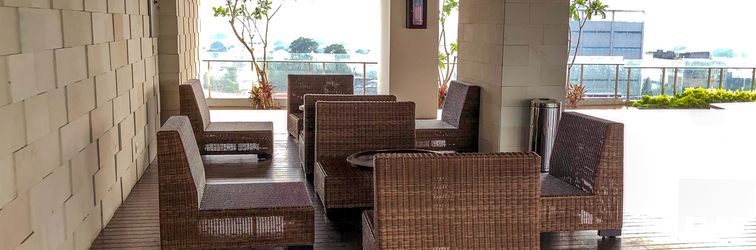 Lobi Comfort Studio Menteng Park Apartment By Travelio