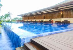 Kolam Renang 2 Nice View Cozy Studio @ Azalea Suites Apartment By Travelio