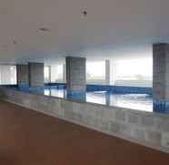 สระว่ายน้ำ 3 Deluxe and Comfy Studio Room Poris 88 Apartment By Travelio
