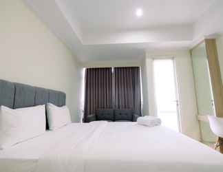 Bedroom 2 Cozy and Pleasant Studio Menteng Park Apartment By Travelio