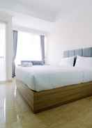 BEDROOM Nice and Clean Studio Menteng Park Apartment By Travelio