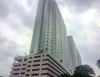 Bangunan 2 Nice and Clean Studio Menteng Park Apartment By Travelio