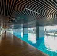 Swimming Pool 4 Elegant and Deluxe Studio Menteng Park Apartment By Travelio