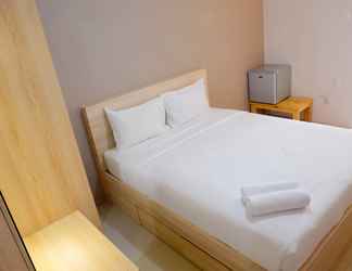 Bilik Tidur 2 Comfortable Studio at Bassura Apartment near to Bassura Mall By Travelio