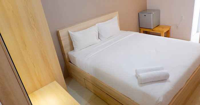 Kamar Tidur Comfortable Studio at Bassura Apartment near to Bassura Mall By Travelio