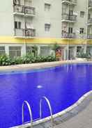 SWIMMING_POOL Apartment The Suites Metro By Yusup