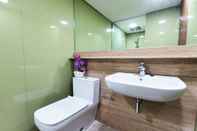 In-room Bathroom Skyview Suites KLCC