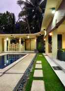 SWIMMING_POOL Santai Villa