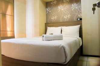 Kamar Tidur 4 Convenient and Stylish 2BR Green Bay Pluit Apartment By Travelio