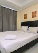 BEDROOM Studio Near Gandaria City Mall Kebayoran Icon Apartment By Travelio