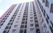 Bên ngoài 5 Well Furnished Studio at Green Park View Apartment By Travelio