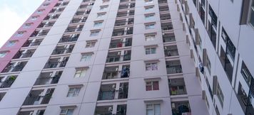 Exterior 5 Well Furnished Studio at Green Park View Apartment By Travelio