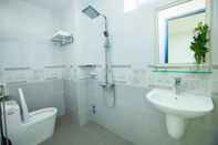 Toilet Kamar Tuan Cong Serviced Apartment