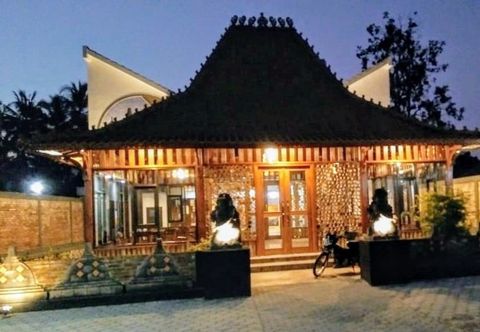 ロビー Griya Bougenville 2