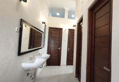 ロビー 5 Griya Bougenville 2