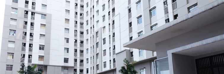 Lobi Sea View Modern 2BR Apartment at Green Bay Condominium By Travelio