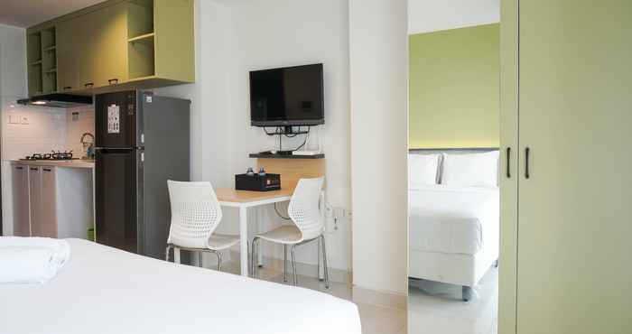 Bedroom Spacious with Strategic Place @ Studio West Vista Apartment By Travelio