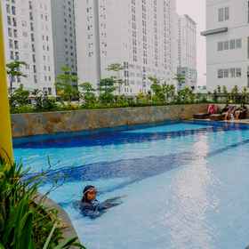 Căn hộ Bassura City 2BR thoải mái và rộng rãi của Travelio 1, Khách sạn Pasar Jaya Pasar Enjo