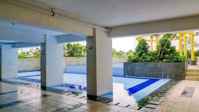 Kolam Renang 4 Comfortable and Big 2BR Bassura City Apartment By Travelio