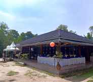 Bar, Cafe and Lounge 7 Villa Andreas Resort Pulau Pahawang