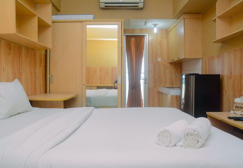 Bedroom Comfortable Studio Apartment at Margonda Residence 2 near Universitas Indonesia By Travelio