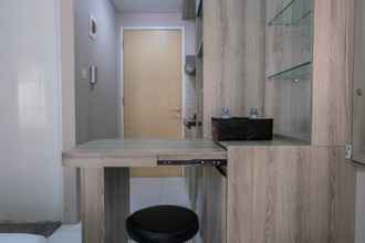 Kamar Tidur 4 Charming Studio Ayodhya Apartment By Travelio