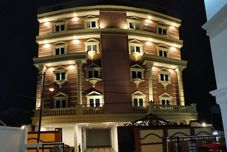 Bangunan AZALIA RESIDENCE