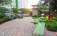 สิ่งอำนวยความสะดวกด้านความบันเทิง 6 Cozy & Modern 2BR at Green Pramuka City Apartment By Travelio